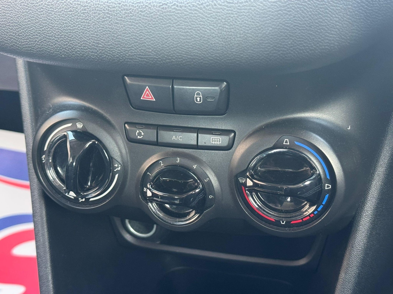 Used Peugeot 208 for sale - 77768085: Photo 16