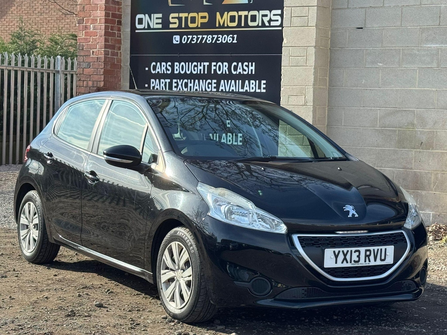 Used Peugeot 208 for sale - 77768085: Photo 22