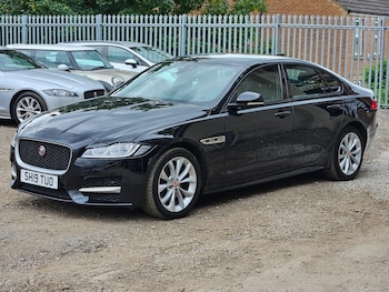 Used Jaguar XF 2019 for sale - 78933496: Photo