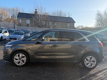 Used Citroen C4 Picasso 2014 for sale - 77016739: Photo