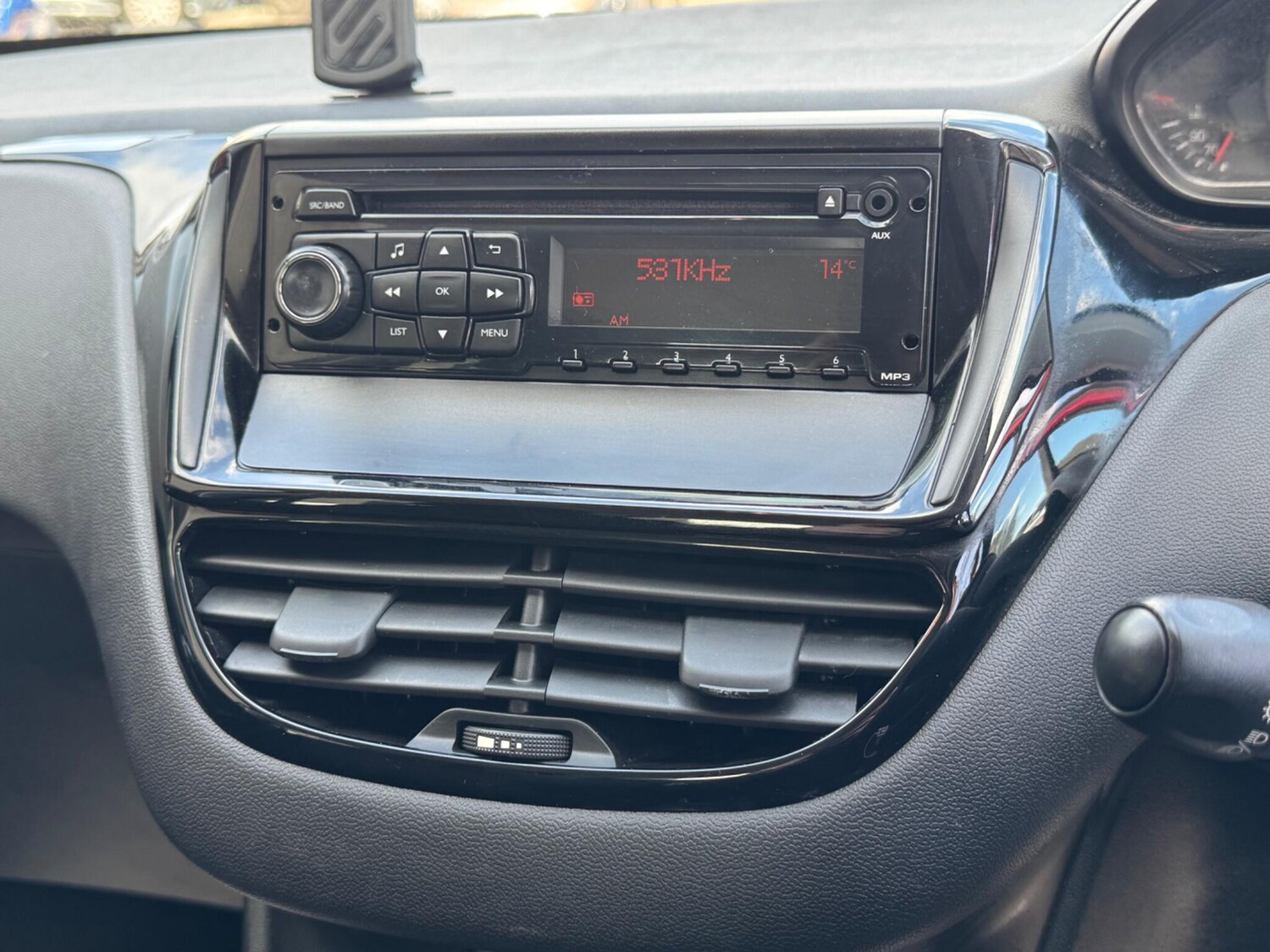 Used Peugeot 208 for sale - 78214898: Photo 20