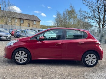 Used Peugeot 208 2014 for sale - 78214898: Photo