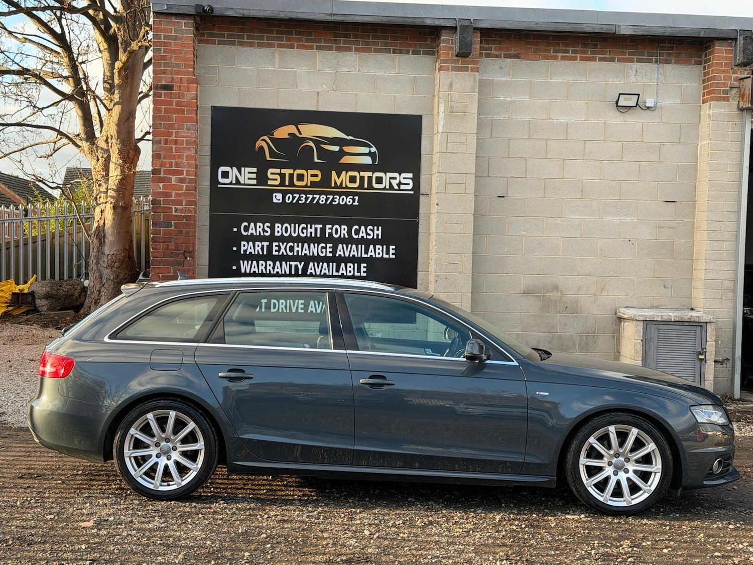 Used Audi A4 2009 for sale - 76701267: Photo 12