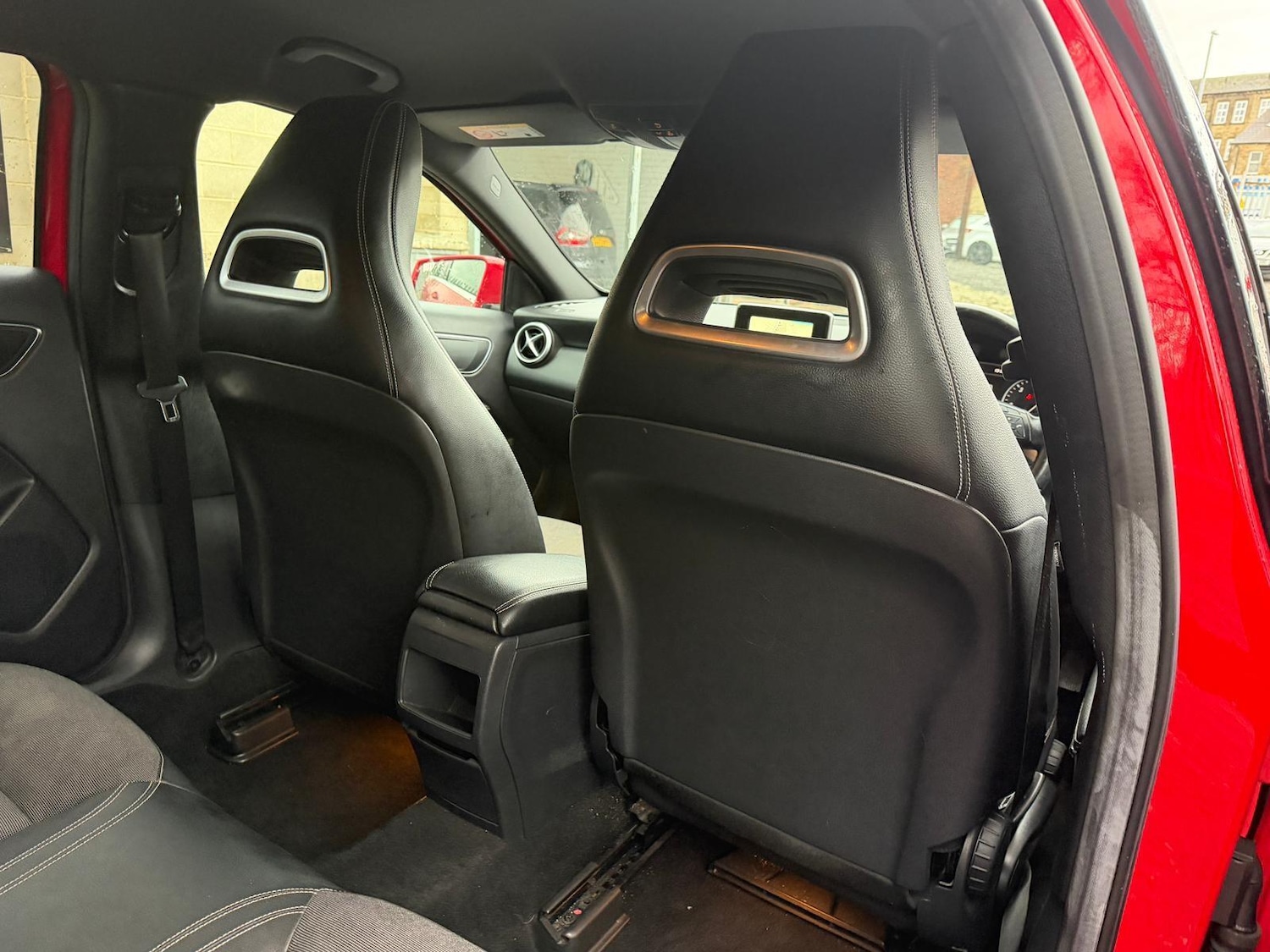 Used Mercedes-Benz A-Class 2015 for sale - 76887154: Photo 10