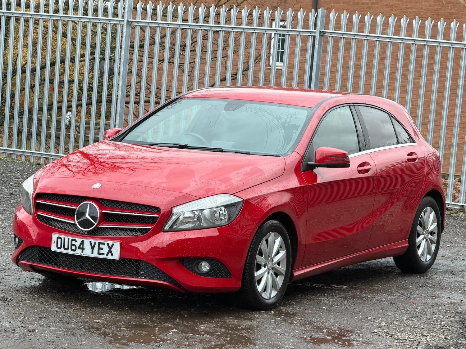 Used Mercedes-Benz A-Class 2015 for sale - 76887154: Photo 2