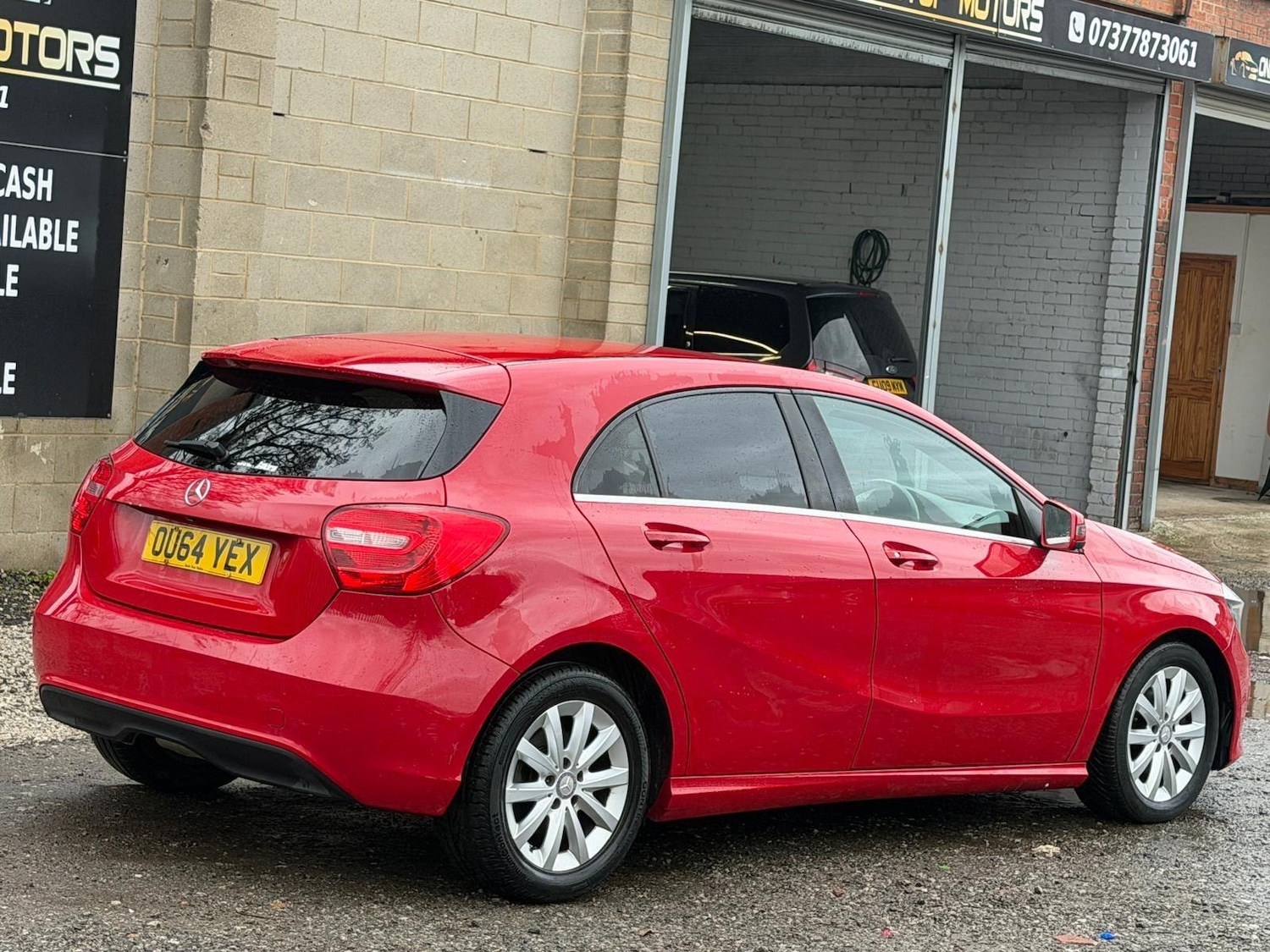 Used Mercedes-Benz A-Class 2015 for sale - 76887154: Photo 4