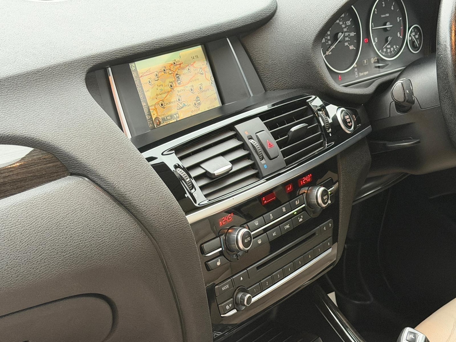 Used BMW X3 2014 for sale - 76952490: Photo 22