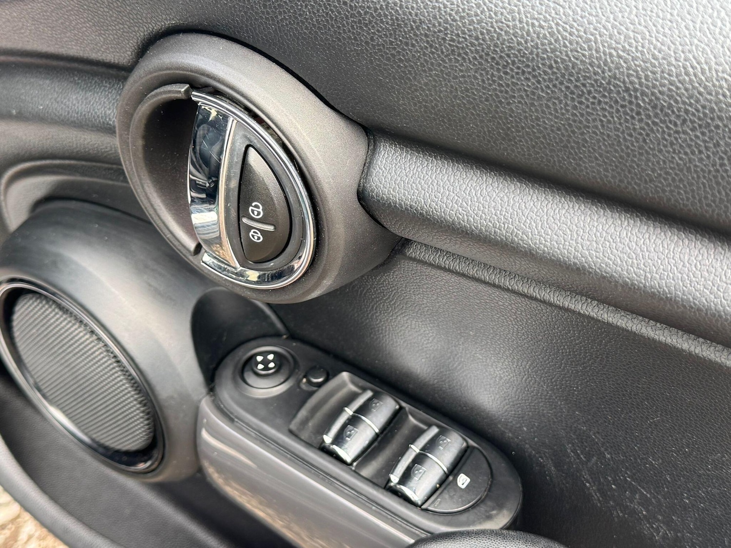 Used MINI Hatch 2015 for sale - 77646177: Photo 13