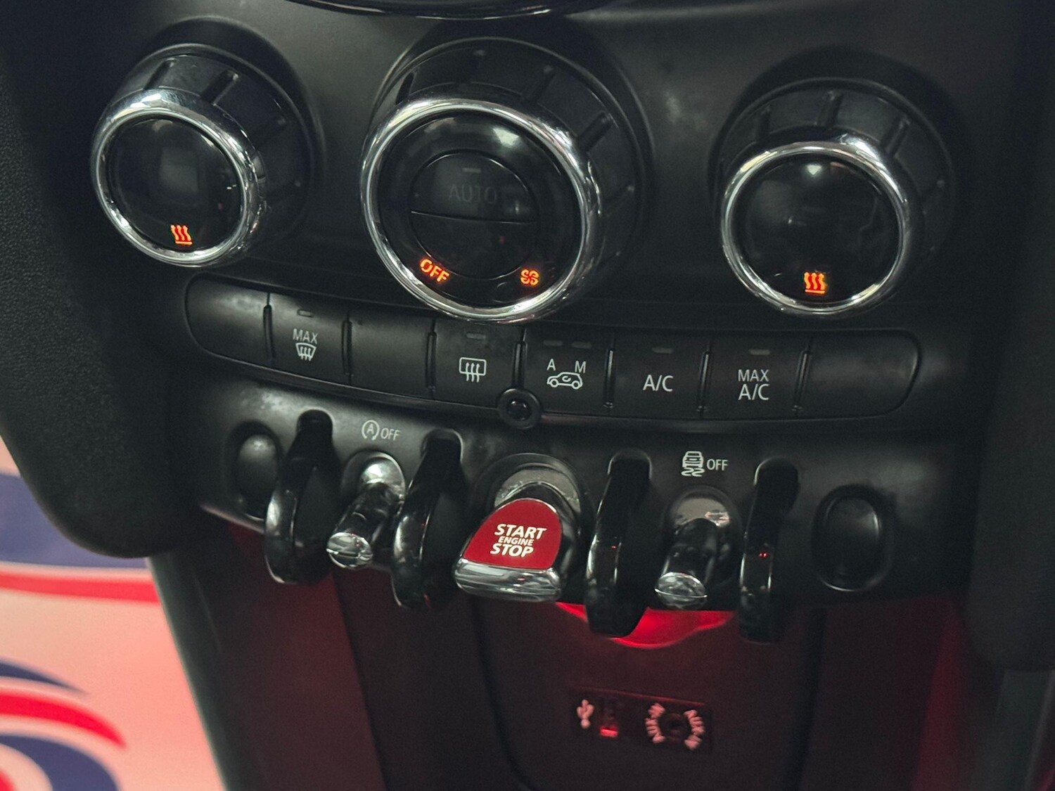 Used MINI Hatch 2015 for sale - 77468415: Photo 25