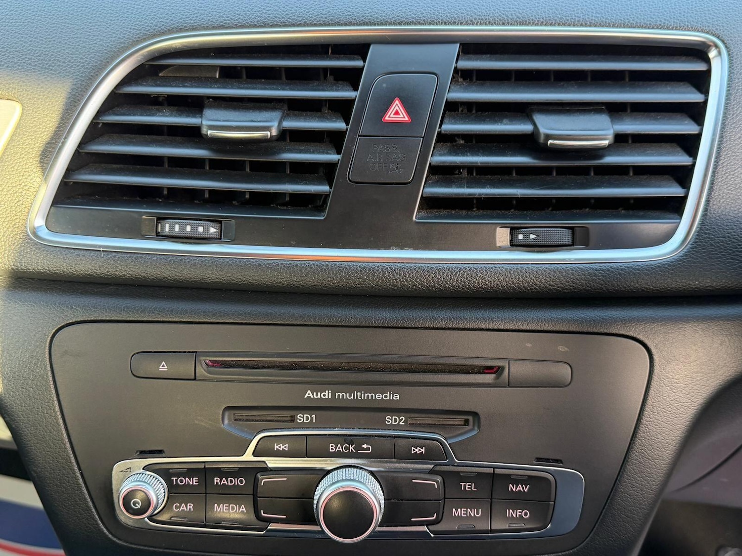 Used Audi Q3 2014 for sale - 76913813: Photo 24