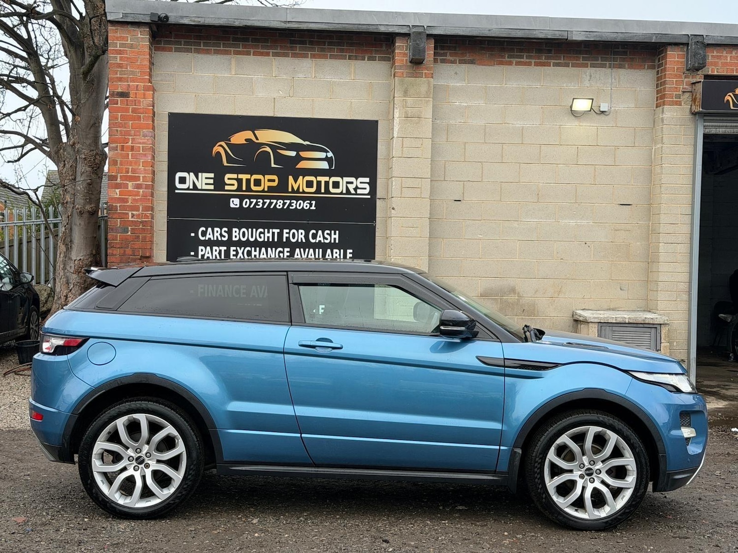 Used Land Rover Range Rover Evoque 2012 for sale - 77015720: Photo 3