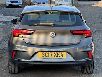 Used Vauxhall Astra 2017 for sale - 76122881: Photo