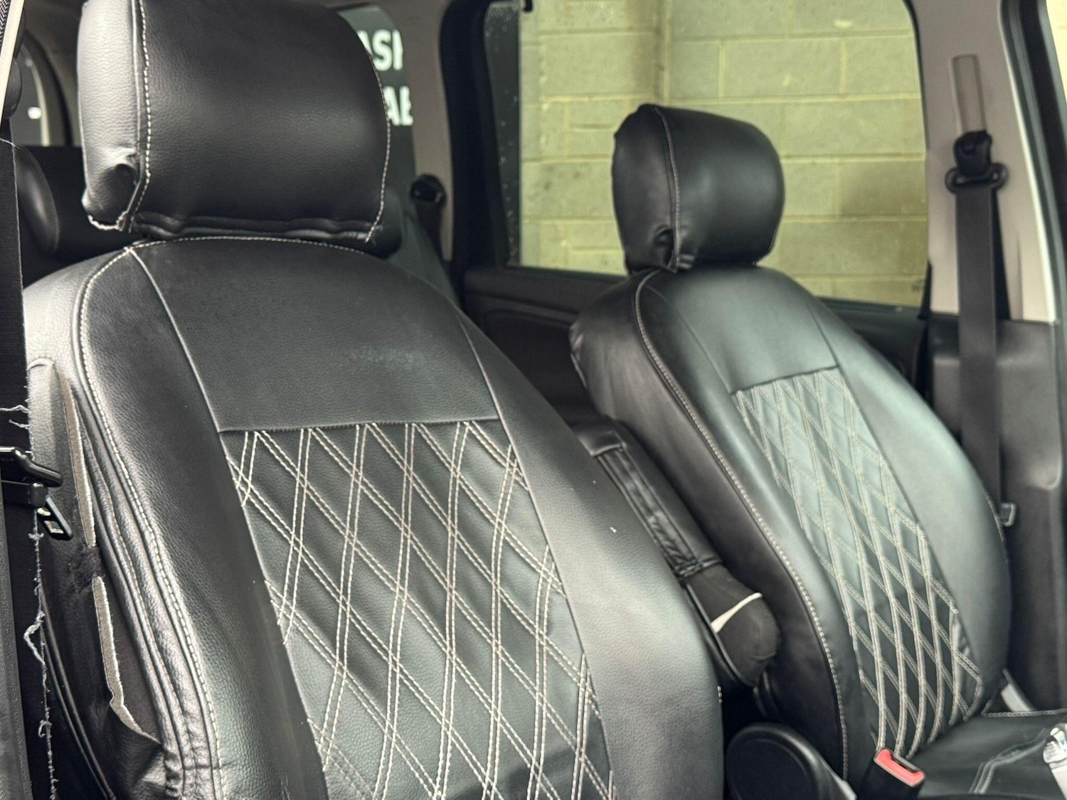 Used Ford Galaxy for sale - 77306115: Photo 24