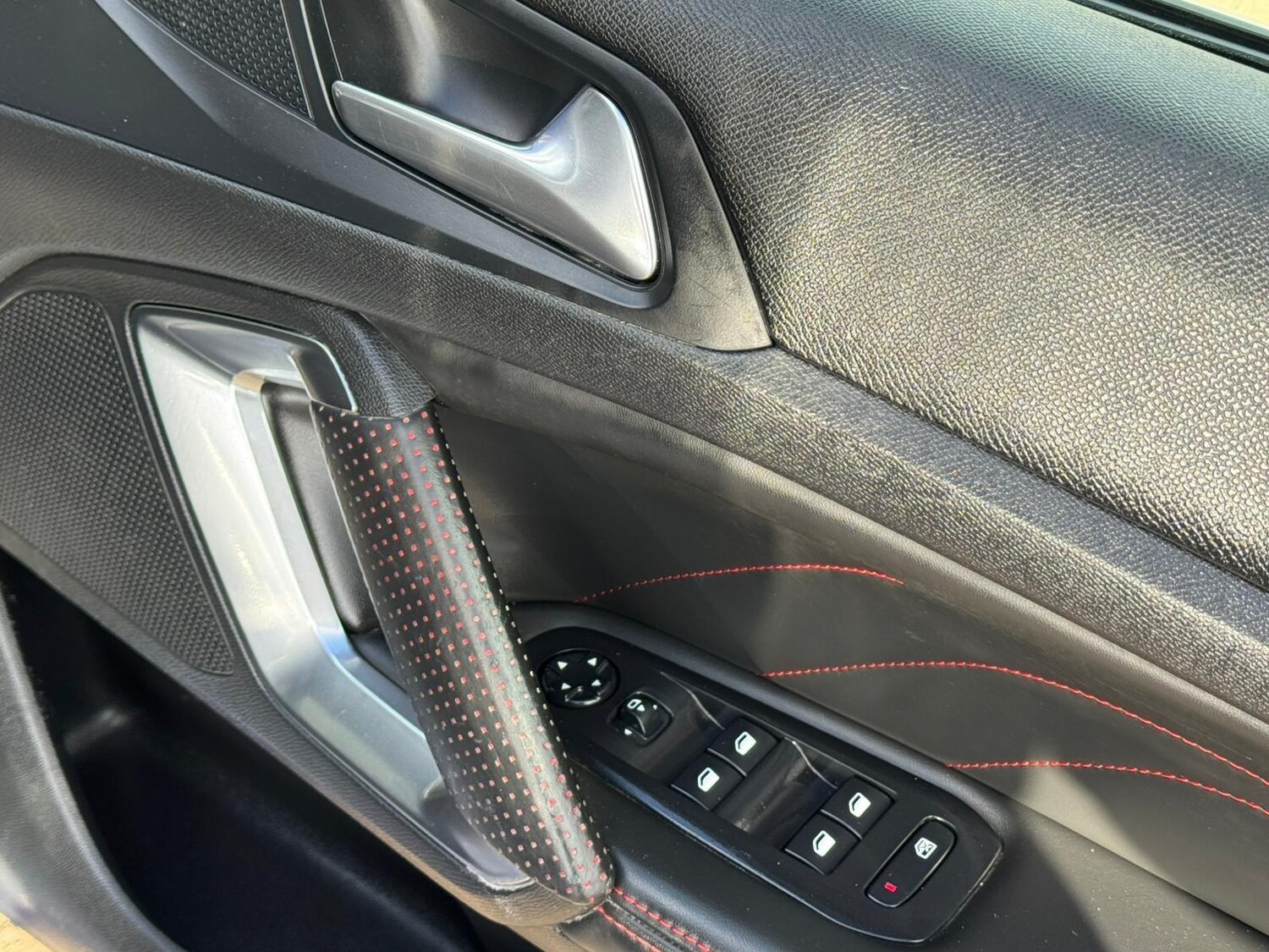 Used Peugeot 308 2016 for sale - 77839354: Photo 13