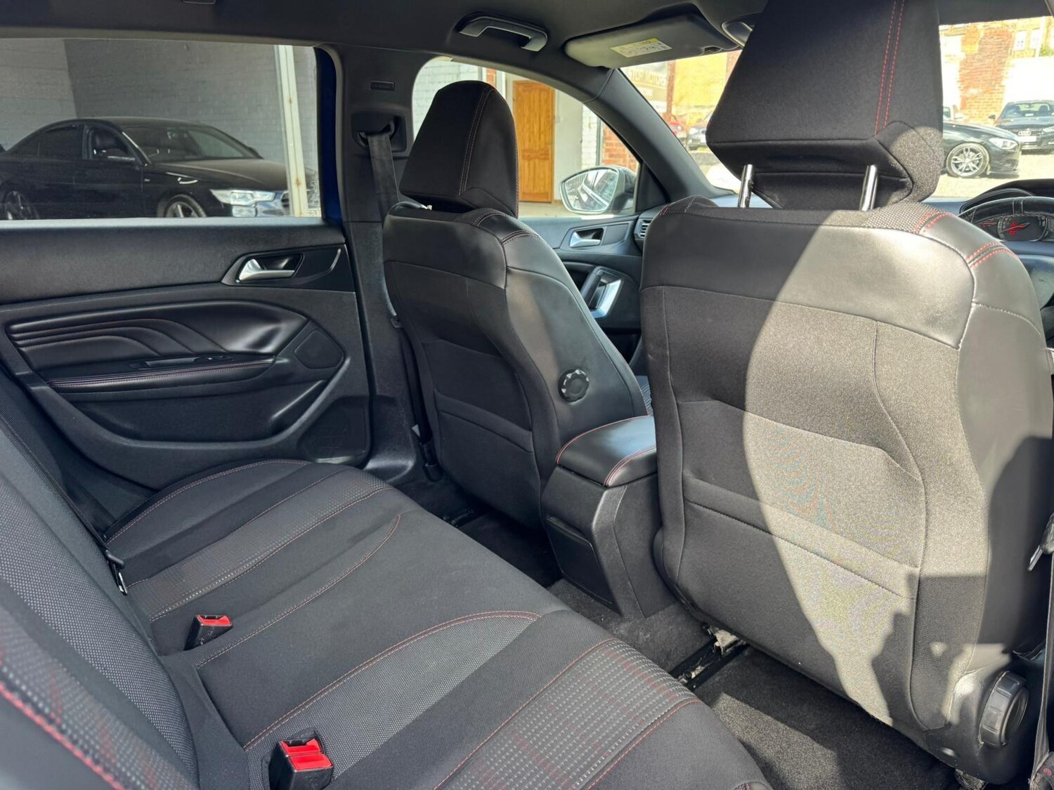 Used Peugeot 308 2016 for sale - 77839354: Photo 17