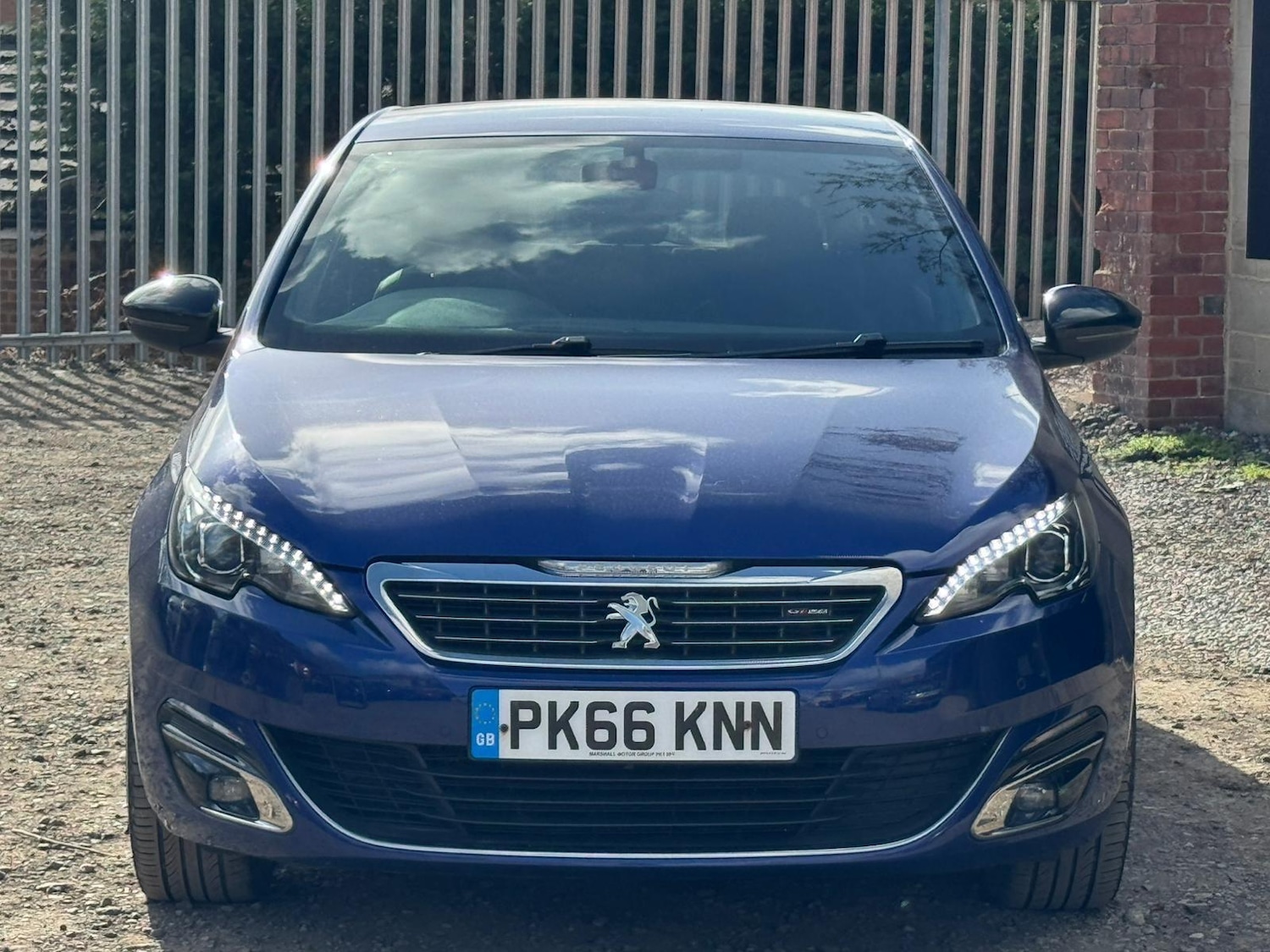 Used Peugeot 308 2016 for sale - 77839354: Photo 2