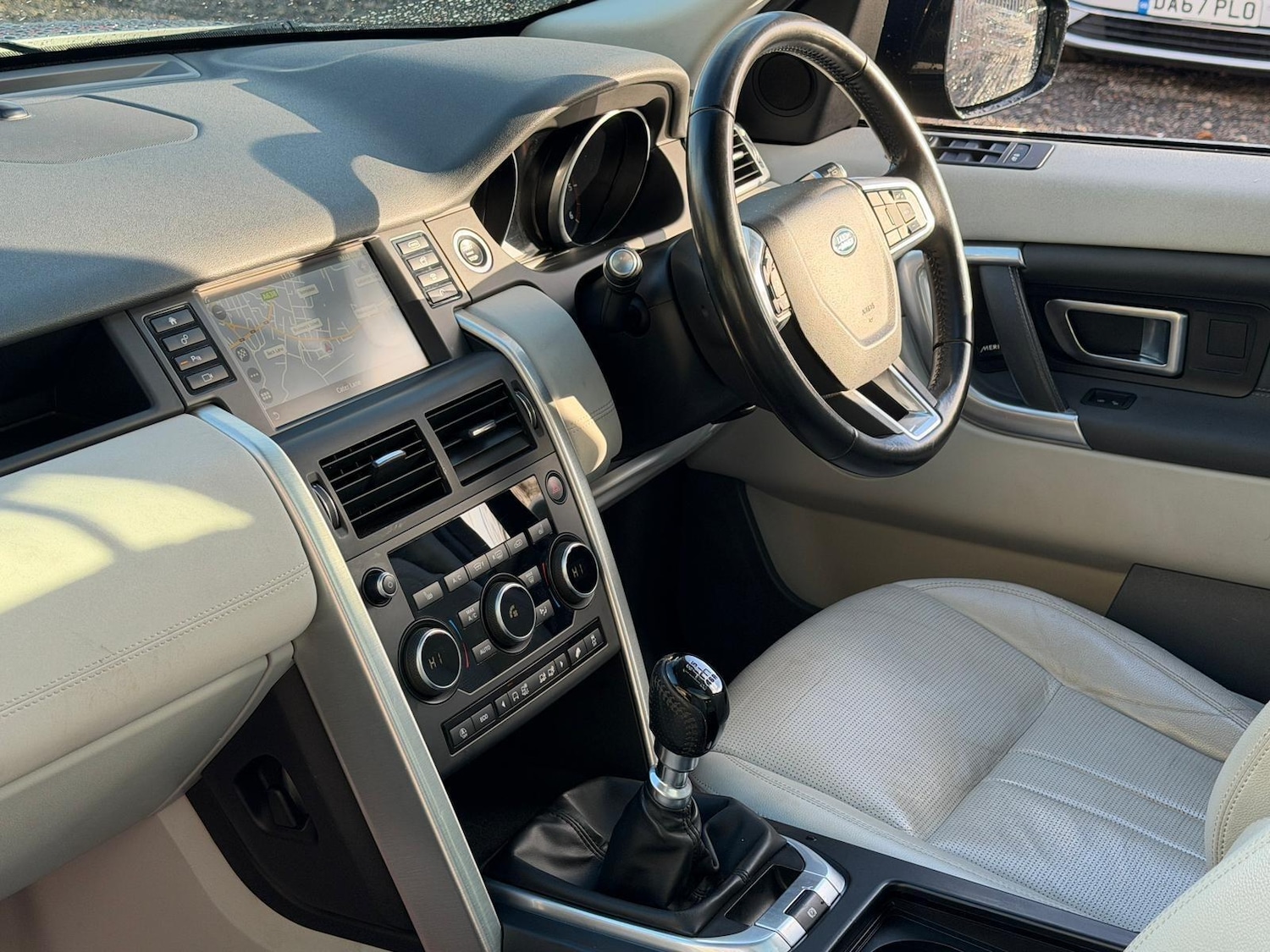 Used Land Rover Discovery Sport 2017 for sale - 76671365: Photo 29