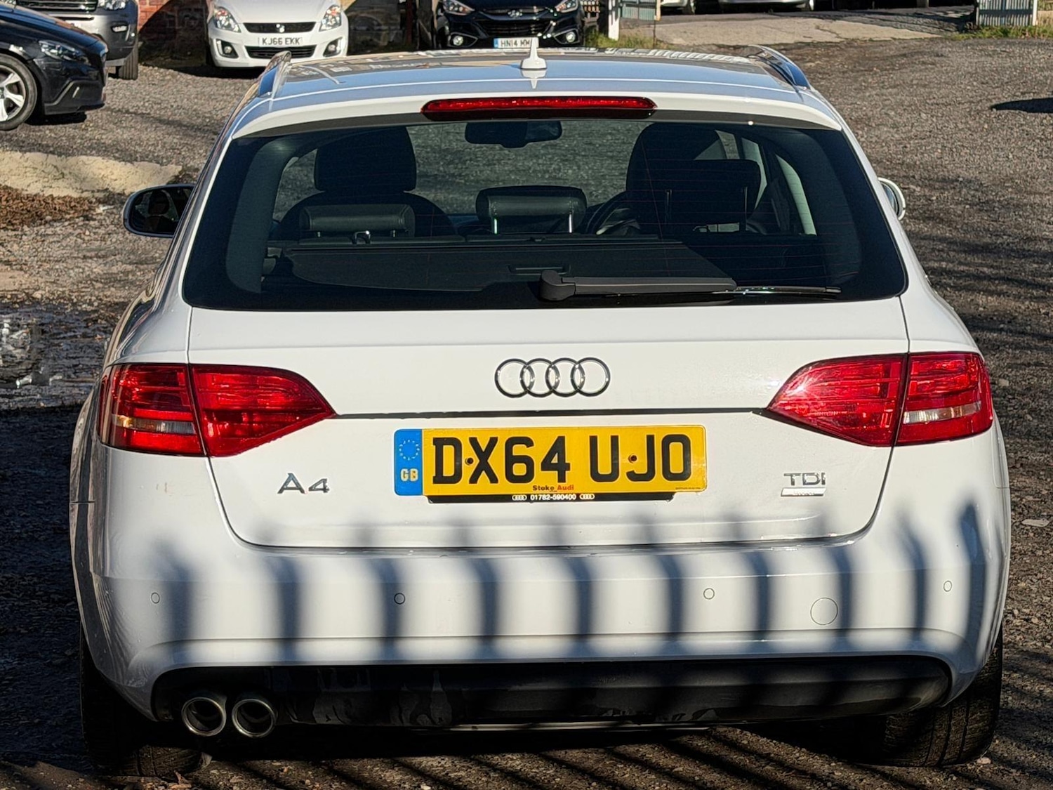 Used Audi A4 2014 for sale - 76644883: Photo 4