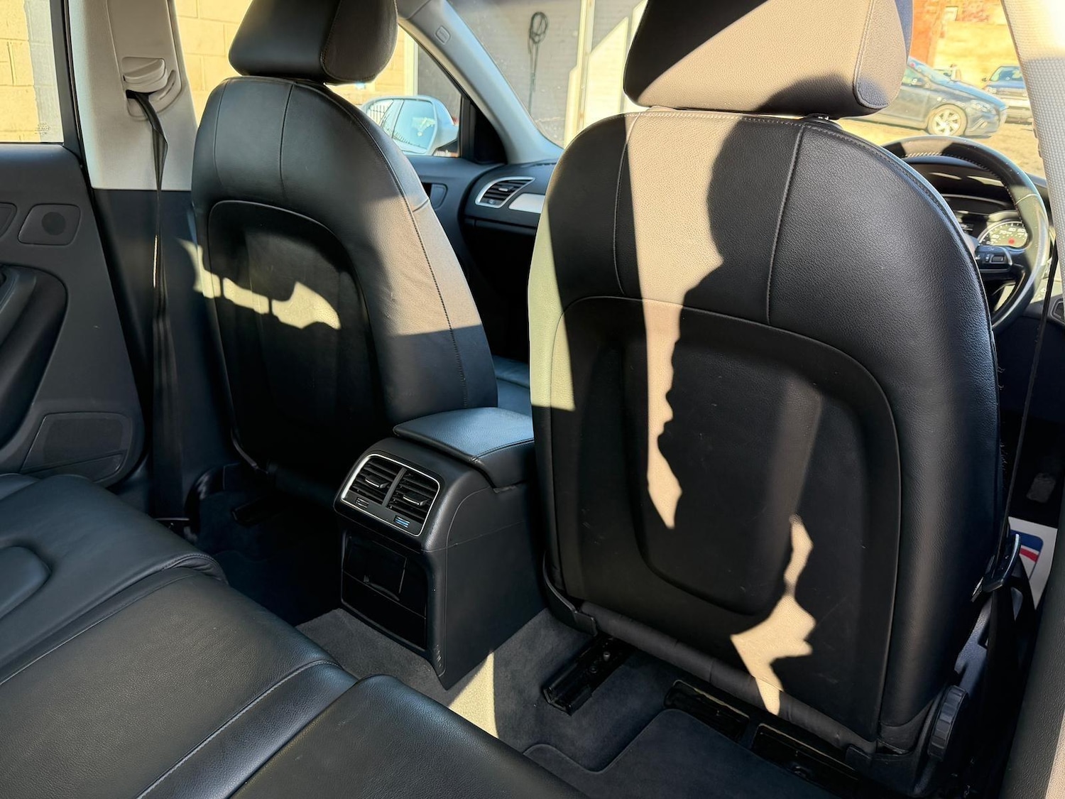 Used Audi A4 2014 for sale - 76644883: Photo 7