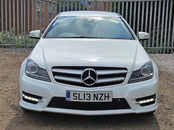 Used Mercedes-Benz C Class 2013 for sale - 79425511: Photo
