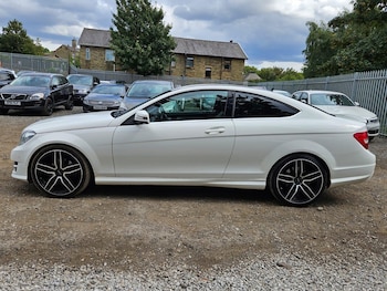 Used Mercedes-Benz C Class 2013 for sale - 79425511: Photo