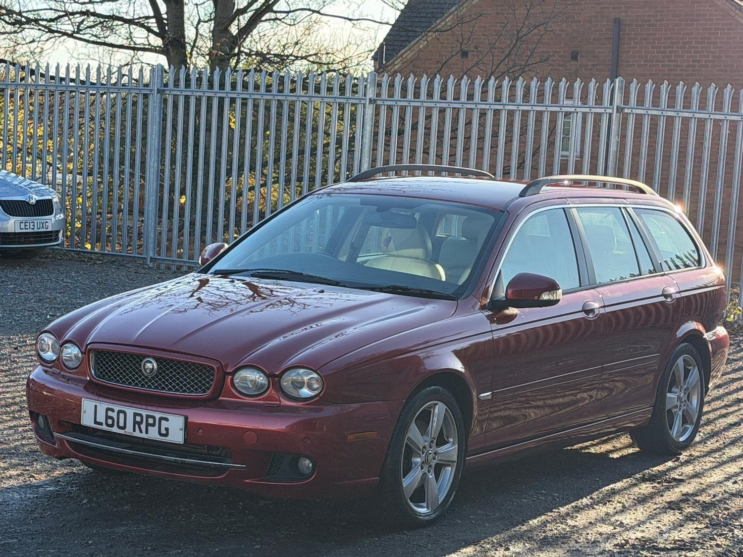 Used Jaguar X-Type 2008 for sale - 76646132: Photo 3