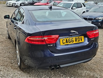 Used Jaguar XE 2017 for sale - 78911609: Photo
