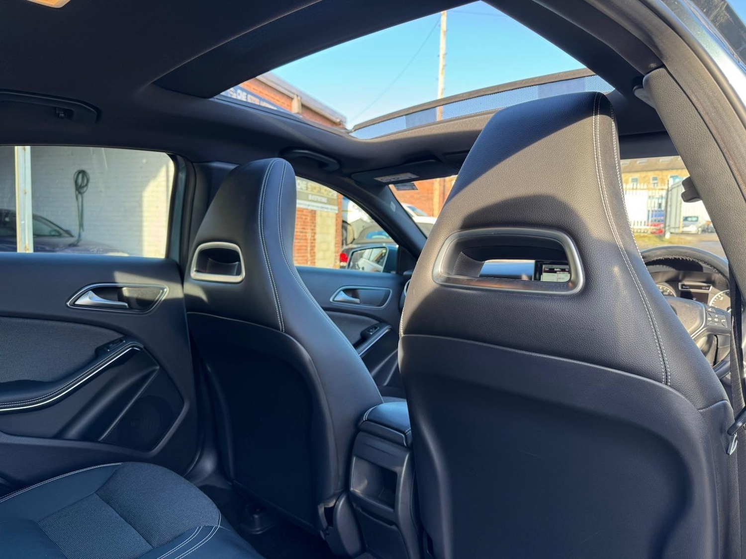 Used Mercedes-Benz A-Class 2014 for sale - 77163214: Photo 5