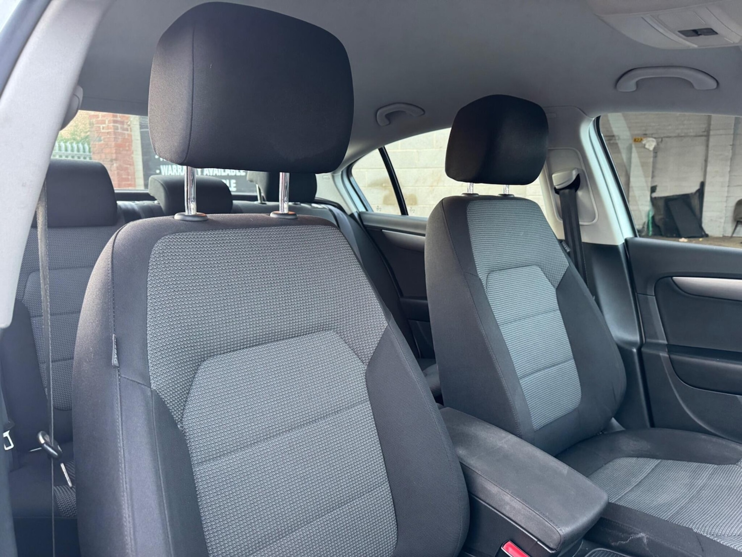 Used Volkswagen Passat 2012 for sale - 77131633: Photo 8