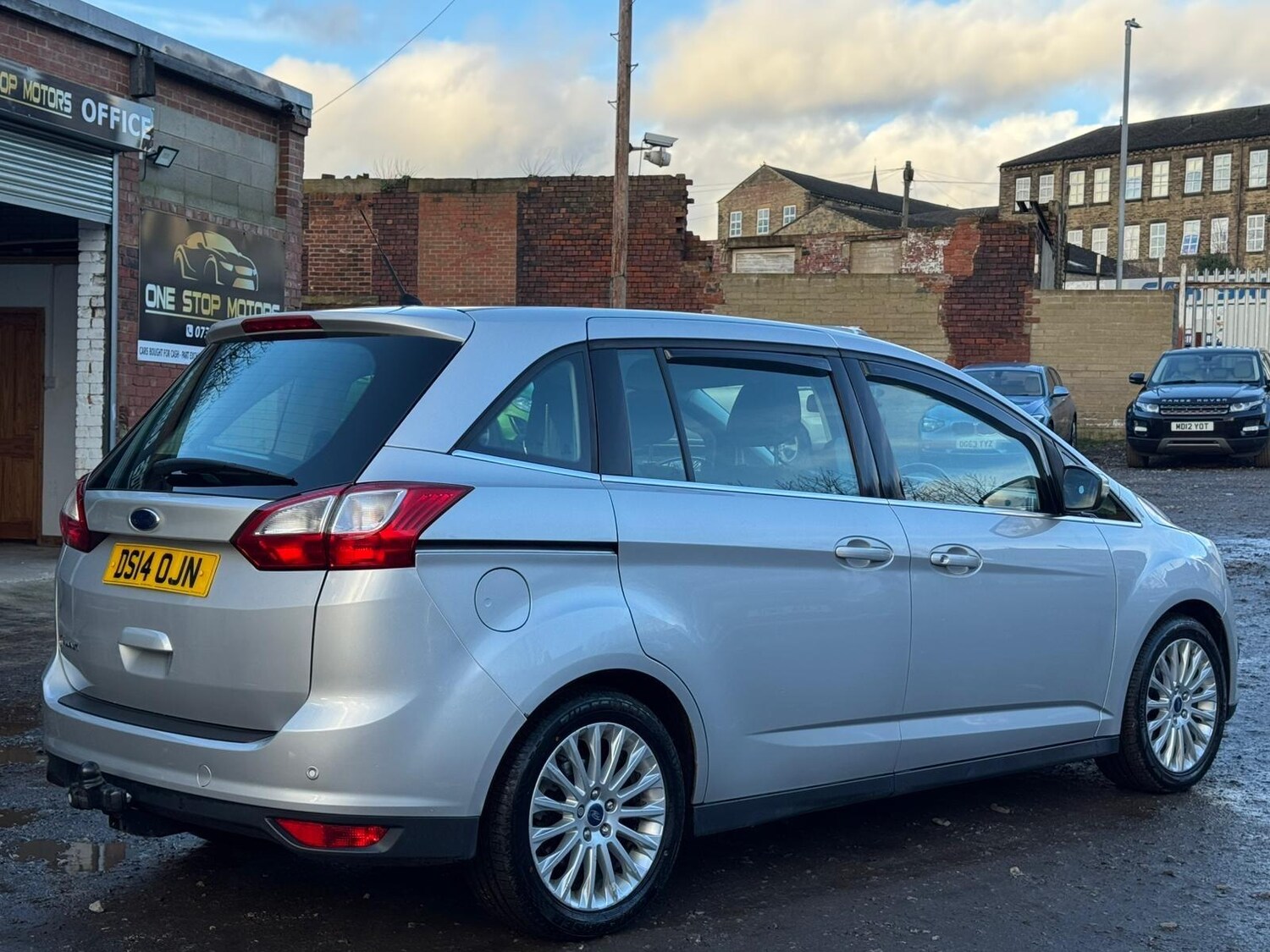 Used Ford Grand C-Max 2014 for sale - 77574027: Photo 15