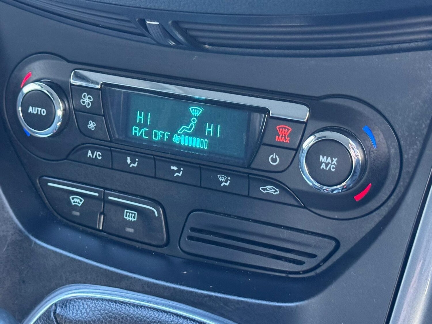 Used Ford Grand C-Max 2014 for sale - 77574027: Photo 22