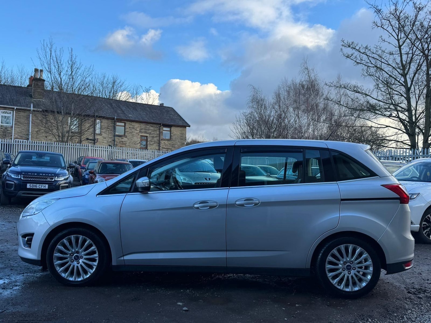 Used Ford Grand C-Max 2014 for sale - 77574027: Photo 5