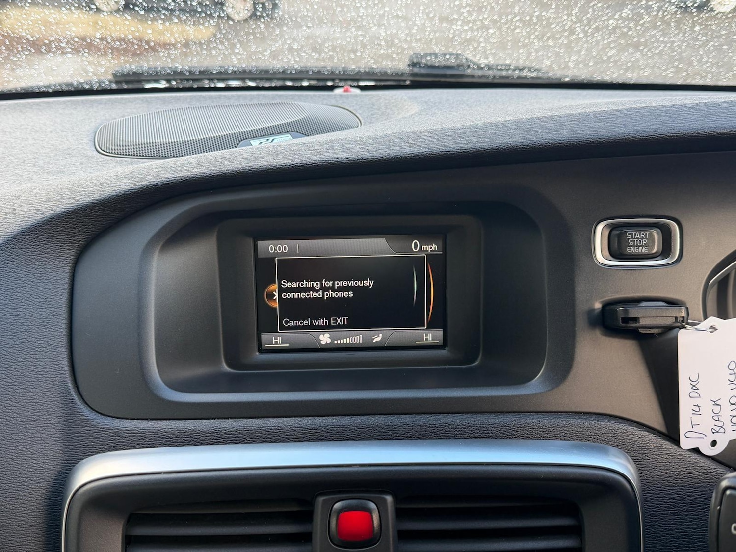 Used Volvo V40 2014 for sale - 76671337: Photo 20