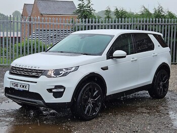 Used Land Rover Discovery Sport 2016 for sale - 78878868: Photo