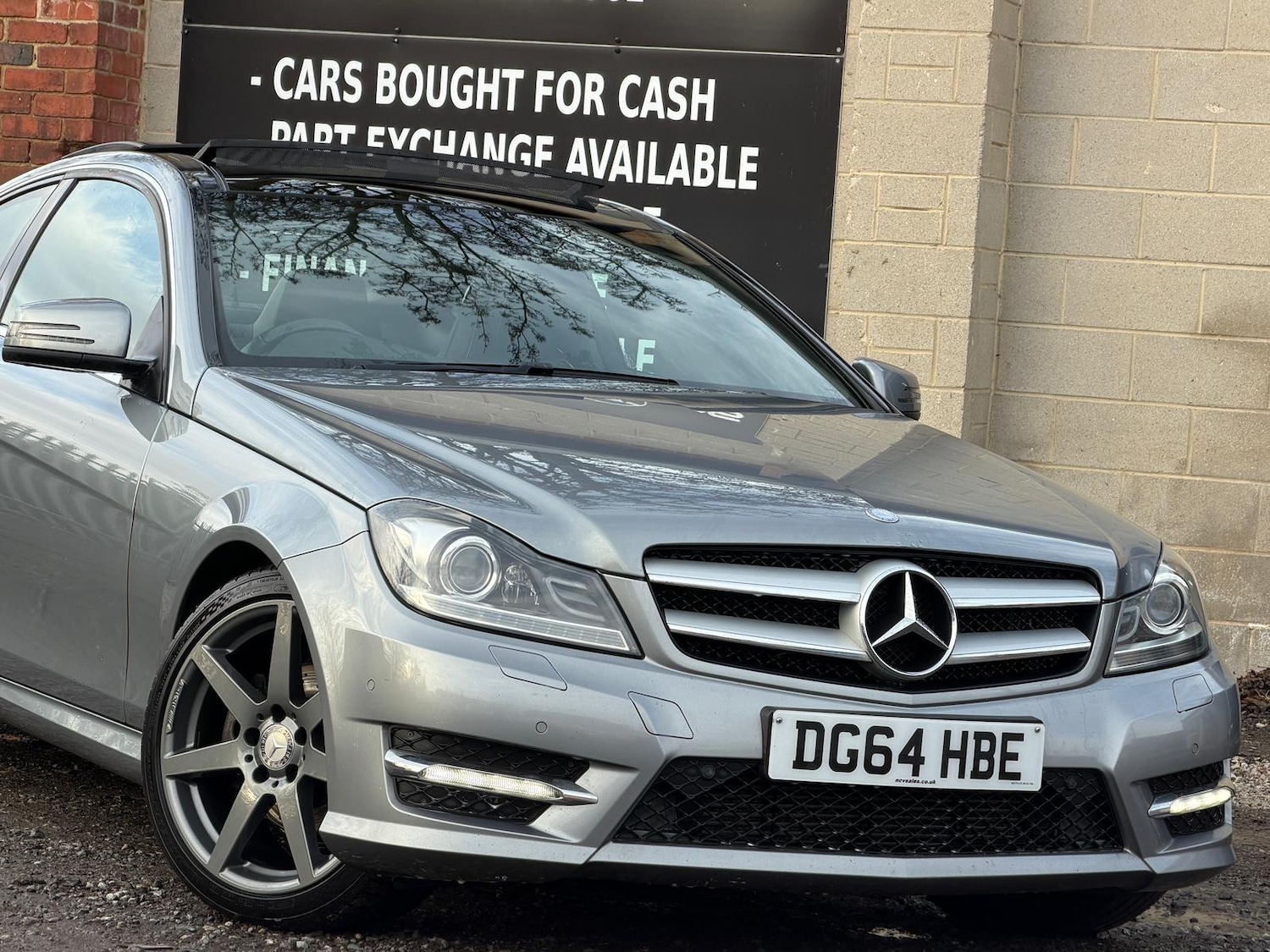 Used Mercedes-Benz C Class 2014 for sale - 76964321: Photo 24