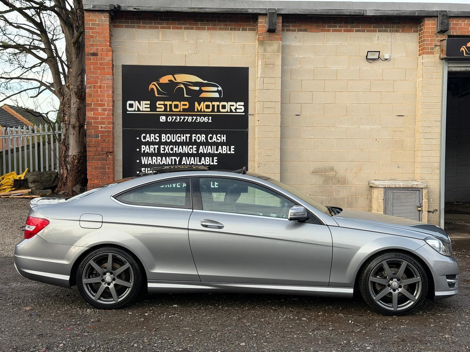 Used Mercedes-Benz C Class 2014 for sale - 76964321: Photo 30