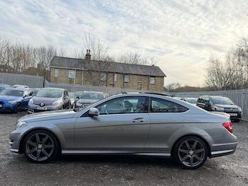 Used Mercedes-Benz C Class 2014 for sale - 76964321: Photo