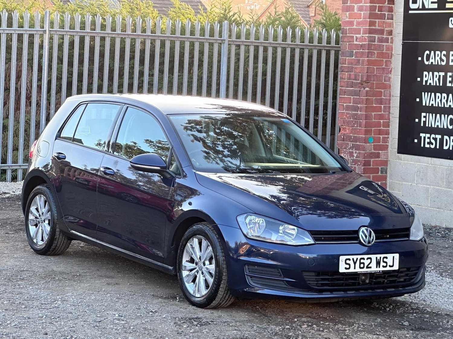 Used Volkswagen Golf 2013 for sale - 76398625: Photo 17