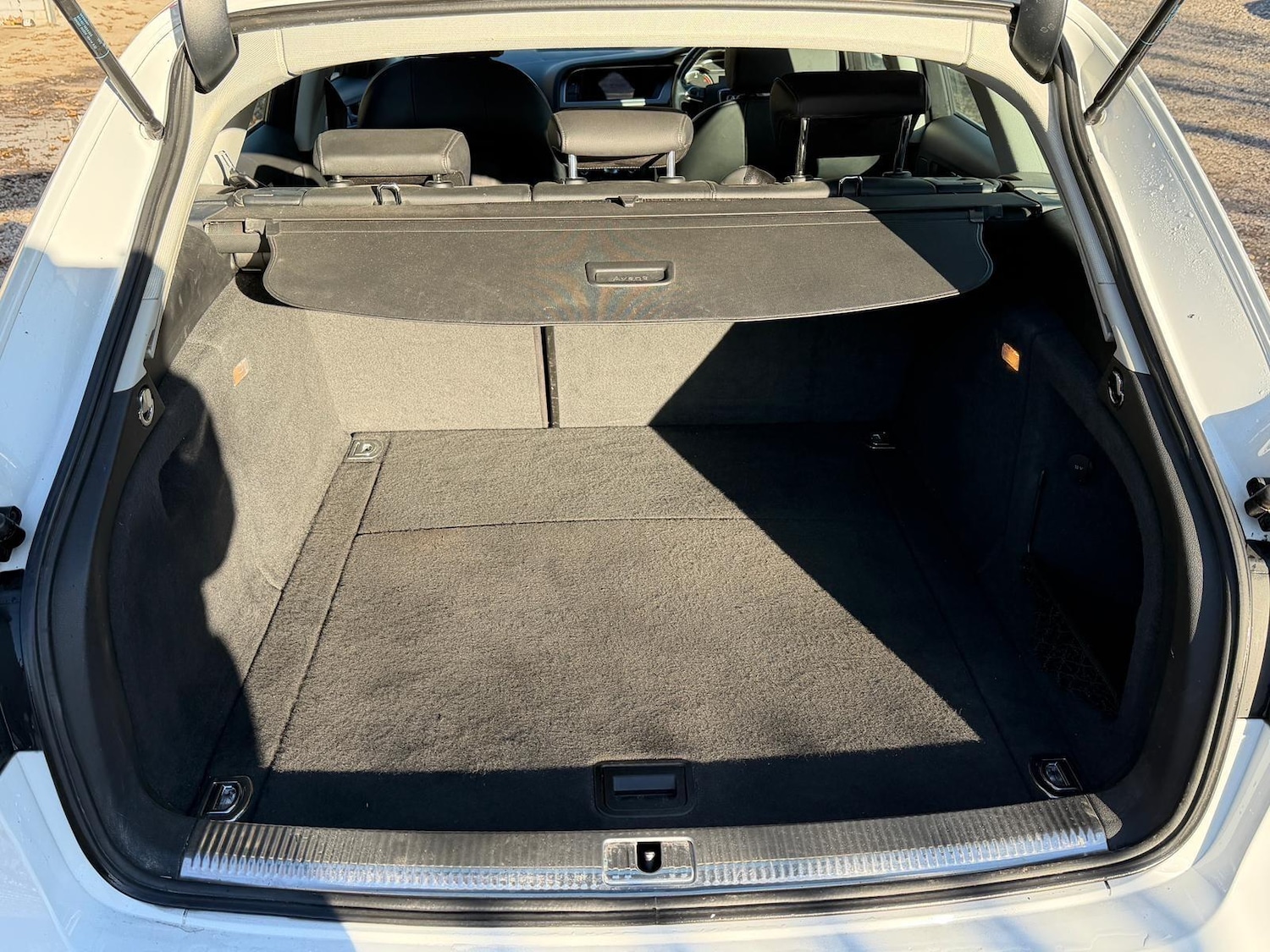 Used Audi A4 2014 for sale - 77081512: Photo 8