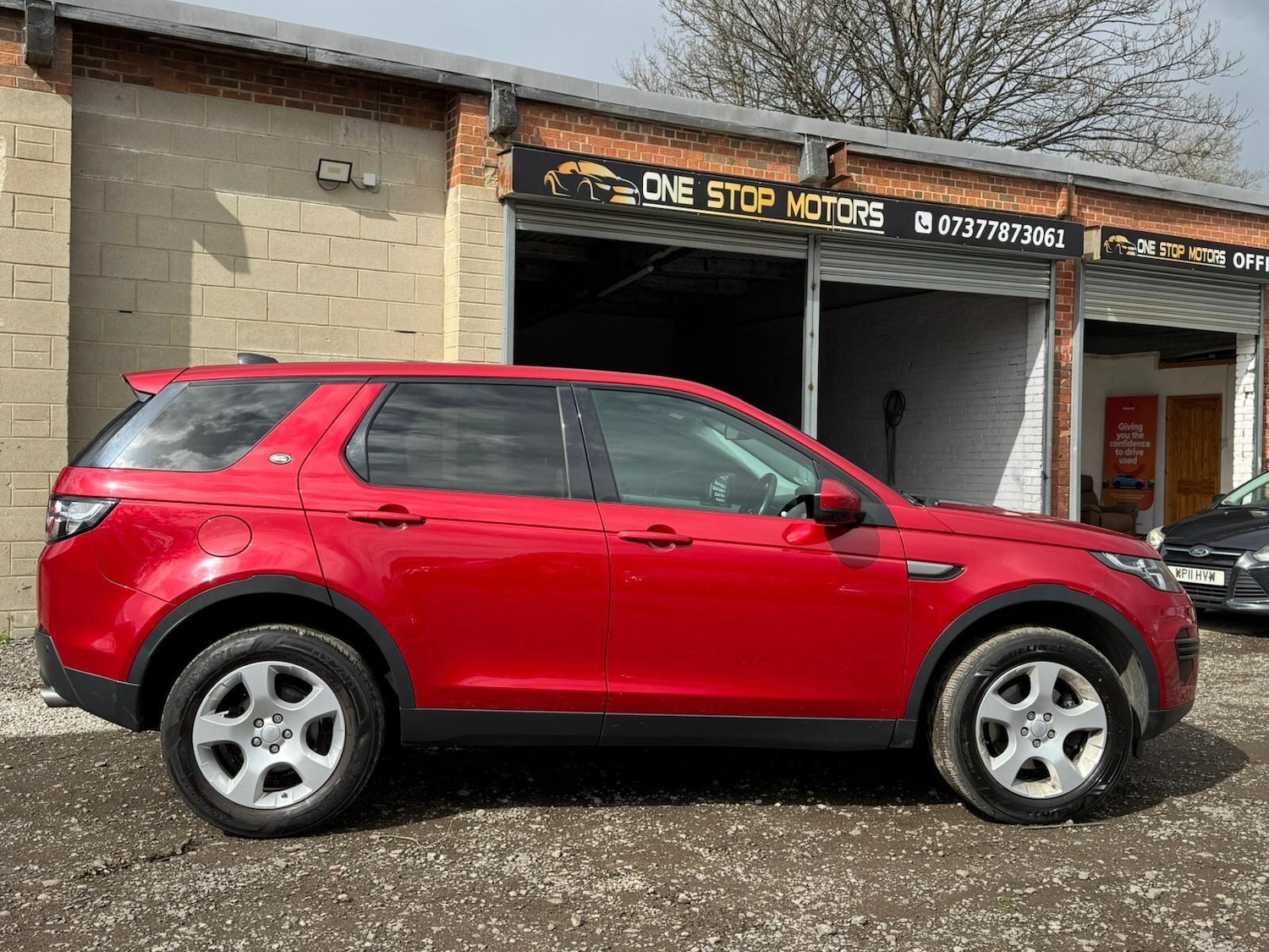 Used Land Rover Discovery Sport 2018 for sale - 78072863: Photo 13