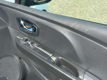 Used Renault Clio 2014 for sale - 74618771: Photo