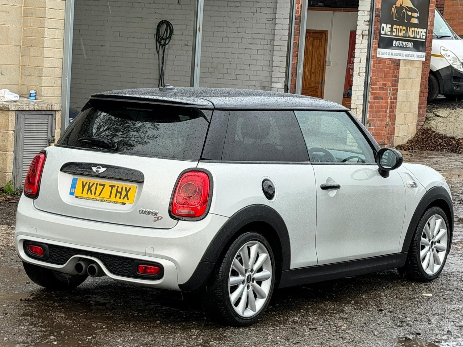 Used MINI Hatch 2017 for sale - 76671710: Photo 11