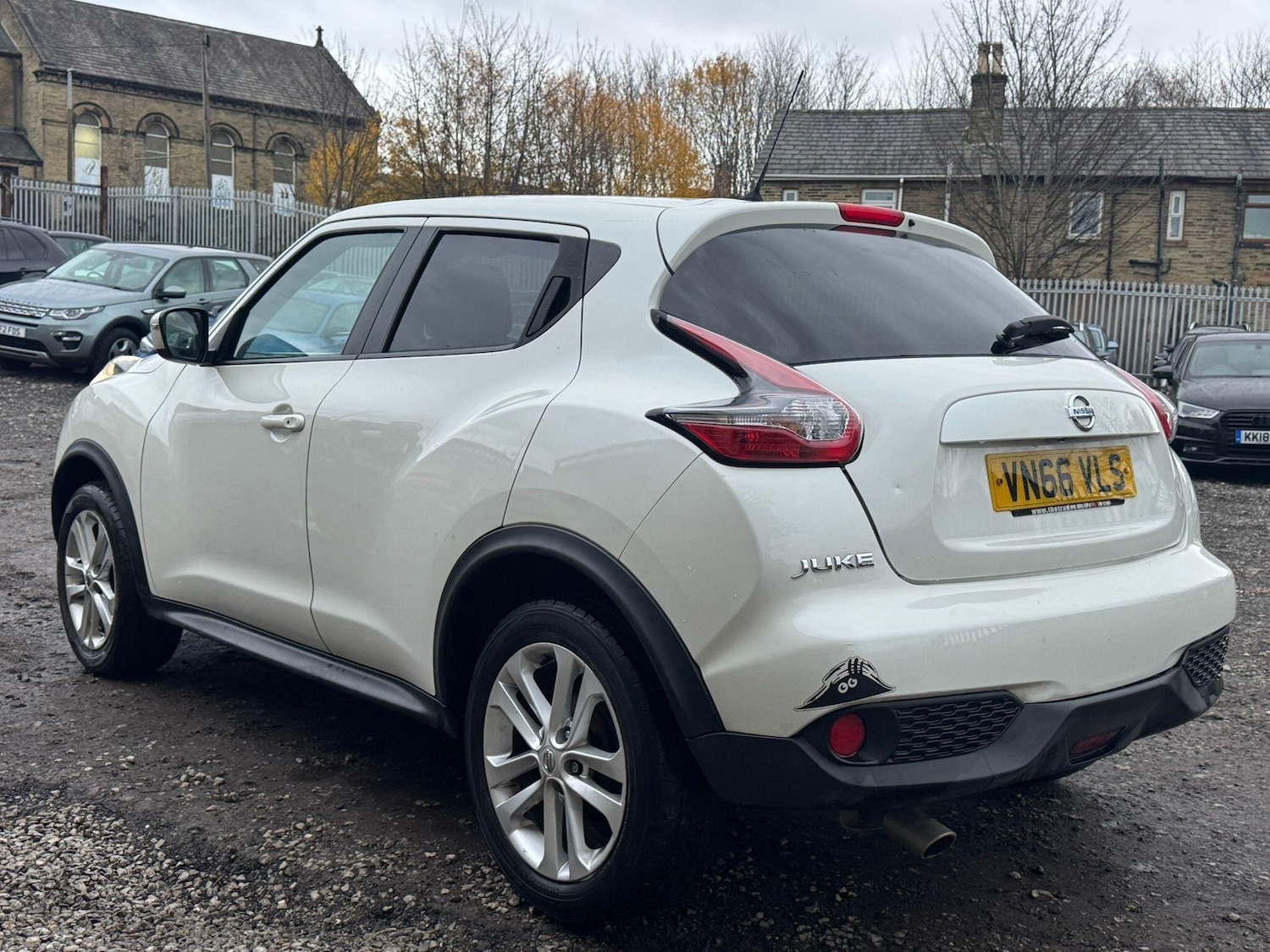 Used Nissan Juke 2016 for sale - 76849752: Photo 3