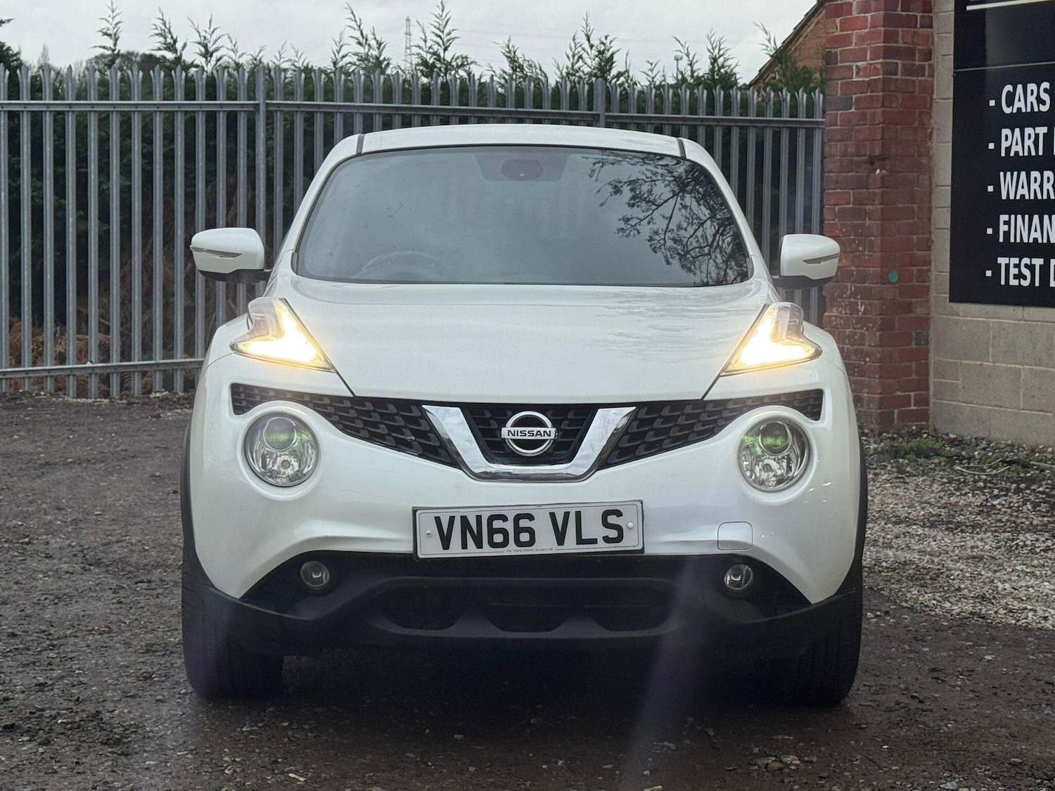 Used Nissan Juke 2016 for sale - 76849752: Photo 4