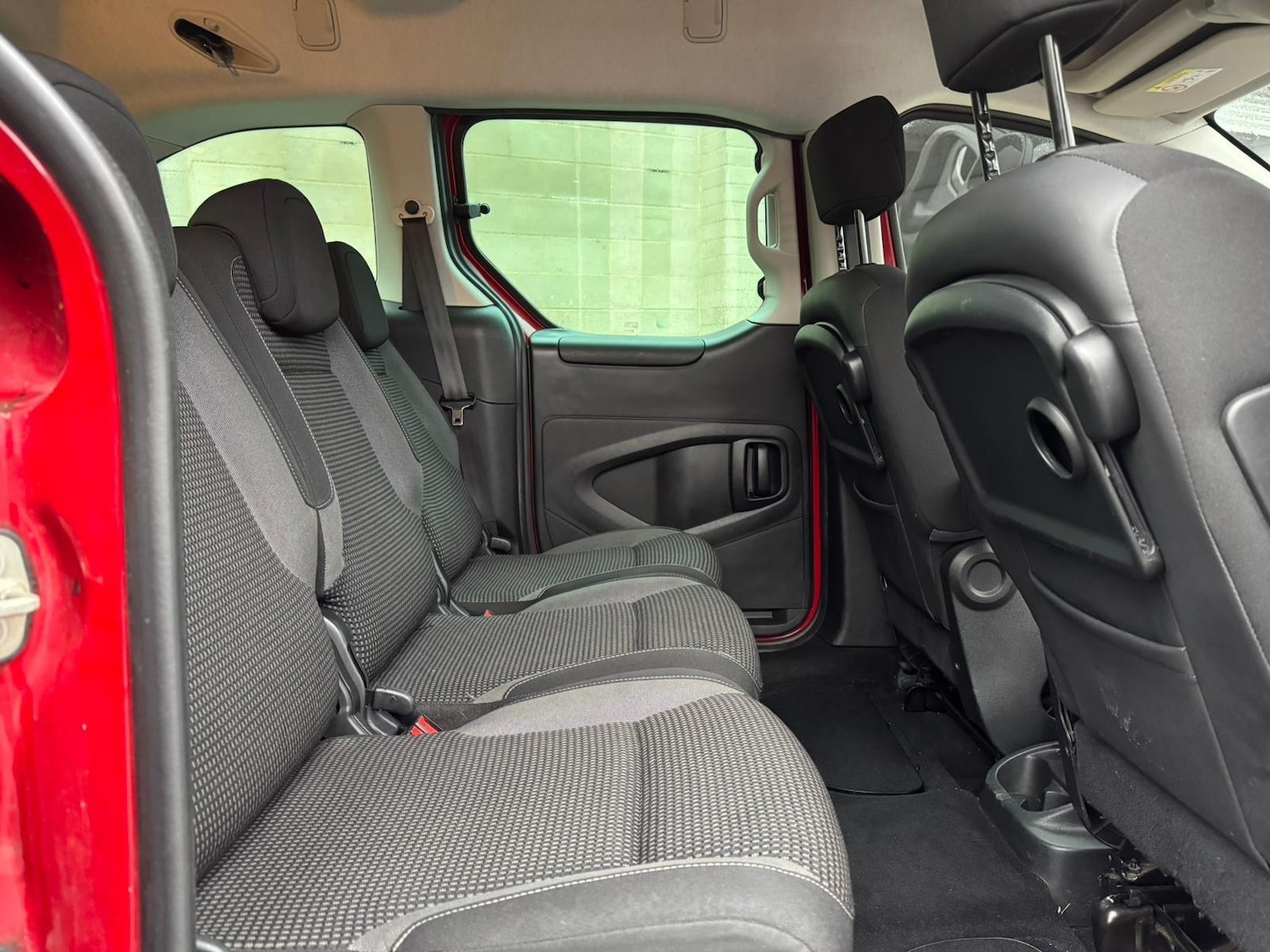 Used Peugeot Partner Tepee 2017 for sale - 77386439: Photo 18