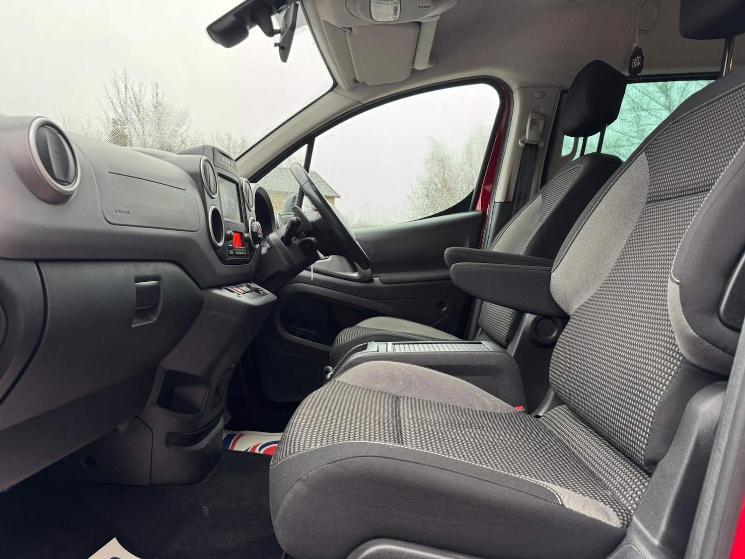 Used Peugeot Partner Tepee 2017 for sale - 77386439: Photo 22