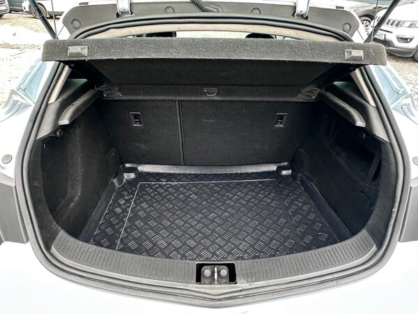 Used Vauxhall Astra GTC 2013 for sale - 76095161: Photo 8