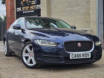 Used Jaguar XE 2017 for sale - 79304148: Photo