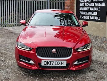 Used Jaguar XE 2017 for sale - 79726745: Photo