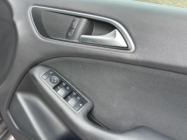 Used Mercedes-Benz B Class 2014 for sale - 76200903: Photo 14